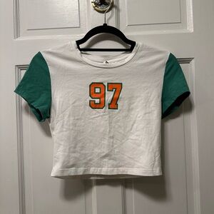 TNA Aritzia 97 Crop Top‎ Size Medium